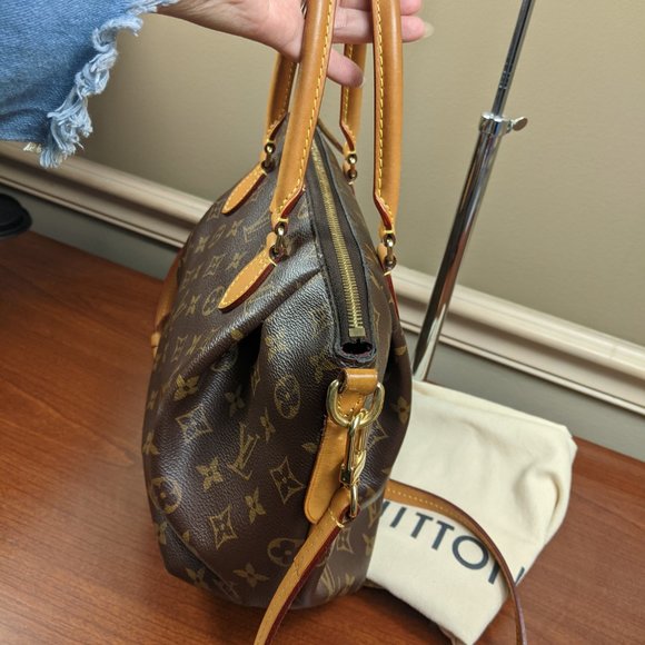 Auth louis vuitton Monogram Turenne PM cross body shoulder hand bag - Picture 4 of 13